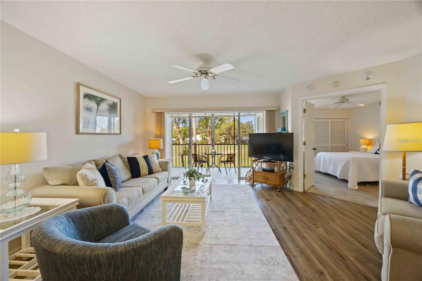 Image 3 of 39 For 433 Cerromar Lane 440