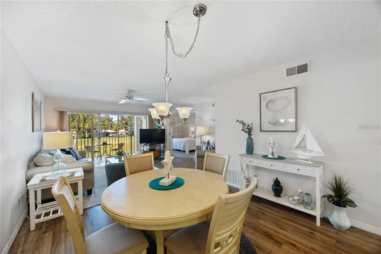 Image 8 of 39 For 433 Cerromar Lane 440