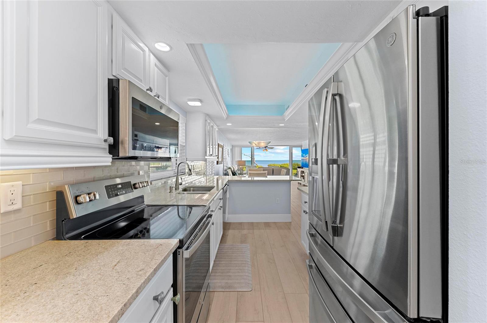 Image 17 of 58 For 600 Manatee Avenue 106