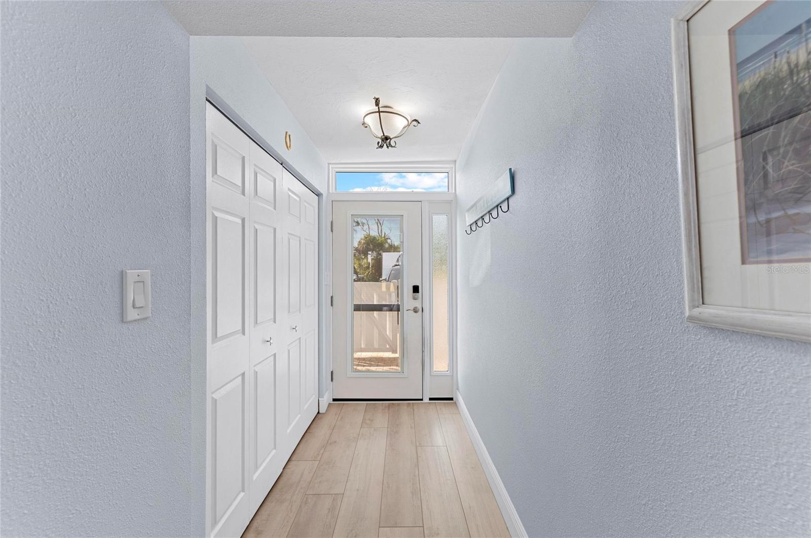 Image 5 of 58 For 600 Manatee Avenue 106