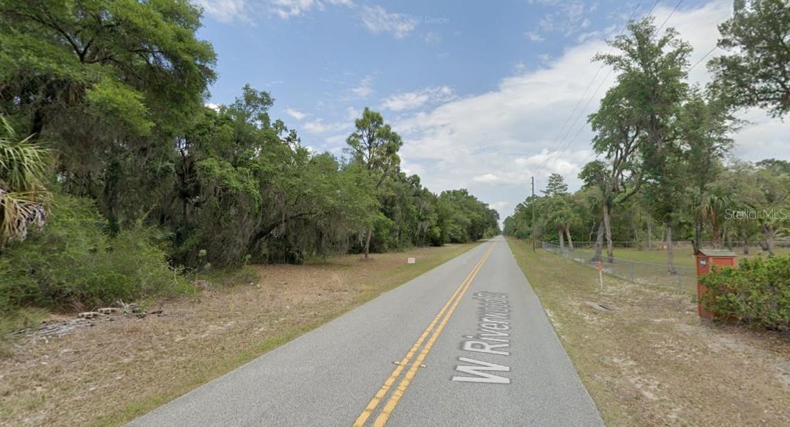 Image 3 of 7 For 12069 Riverwood Drive