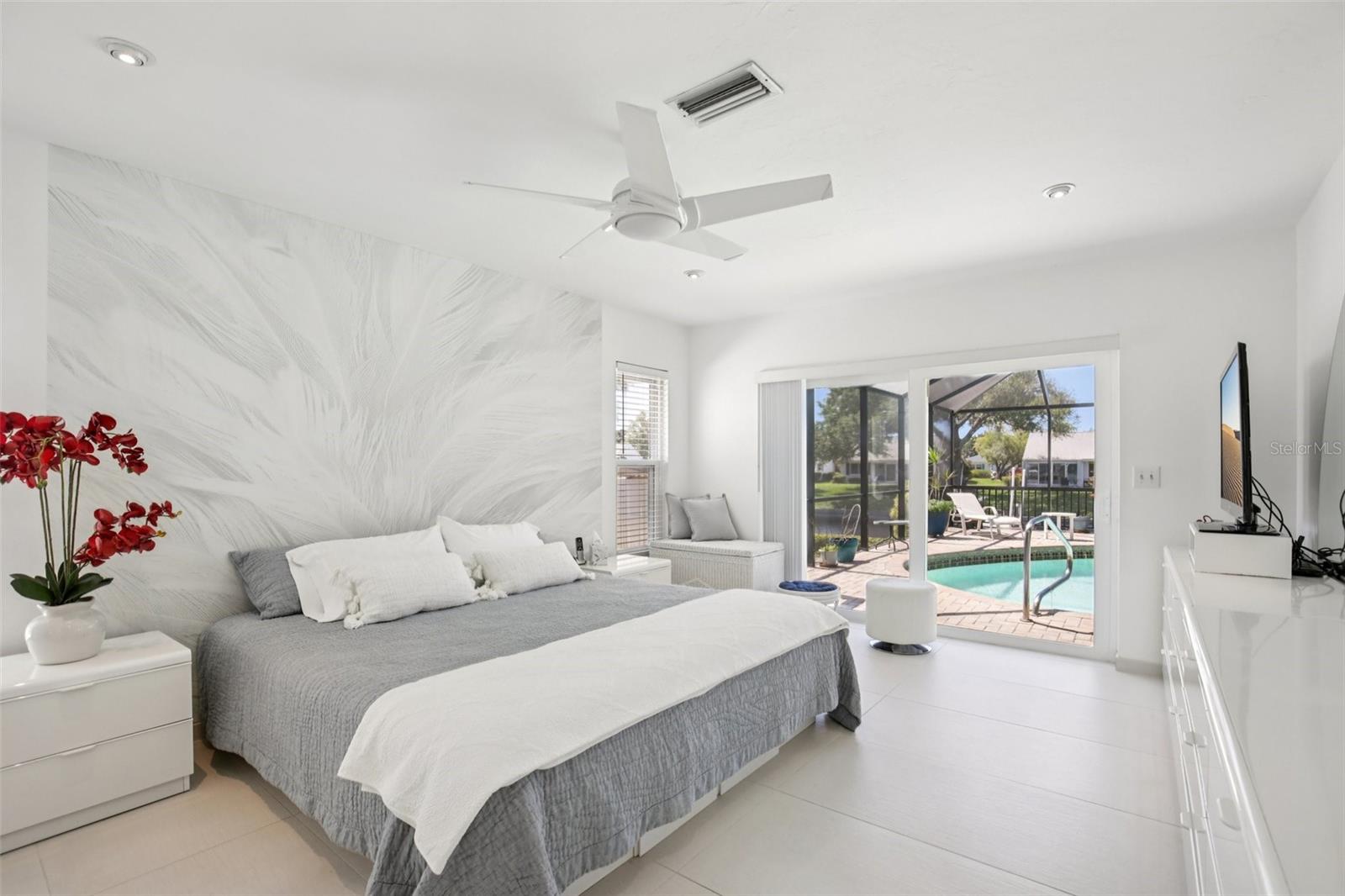 Image 15 of 33 For 4532 Bimini Drive