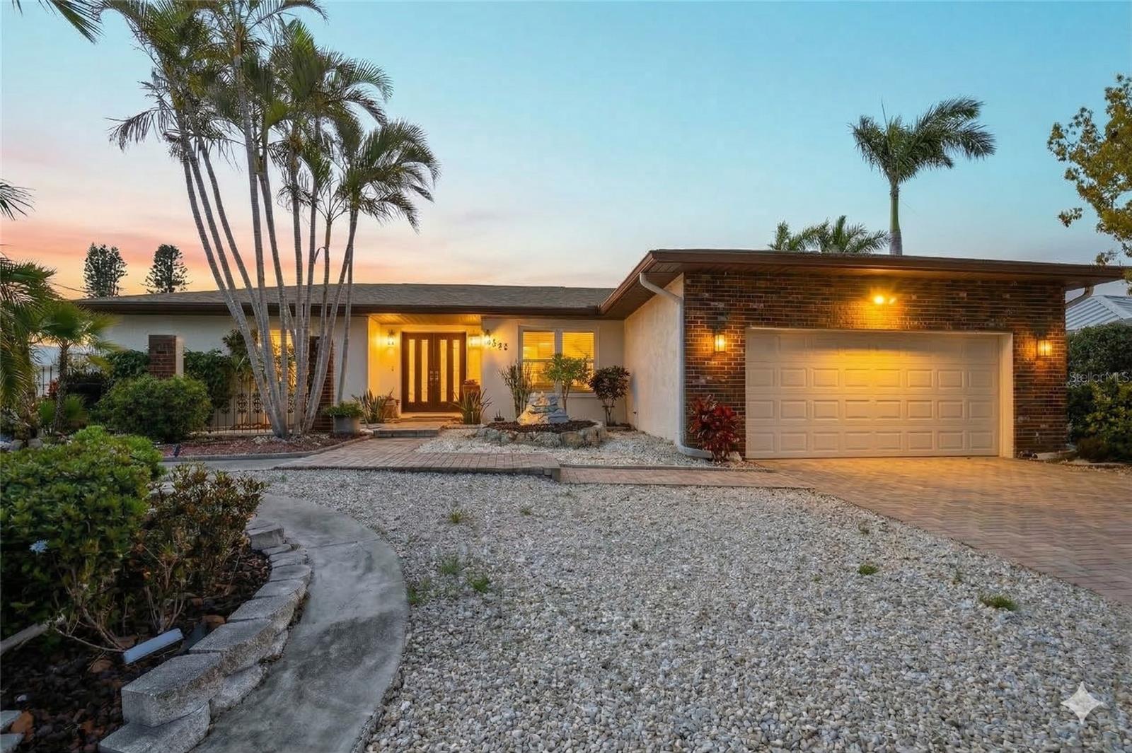 Image 2 of 33 For 4532 Bimini Drive