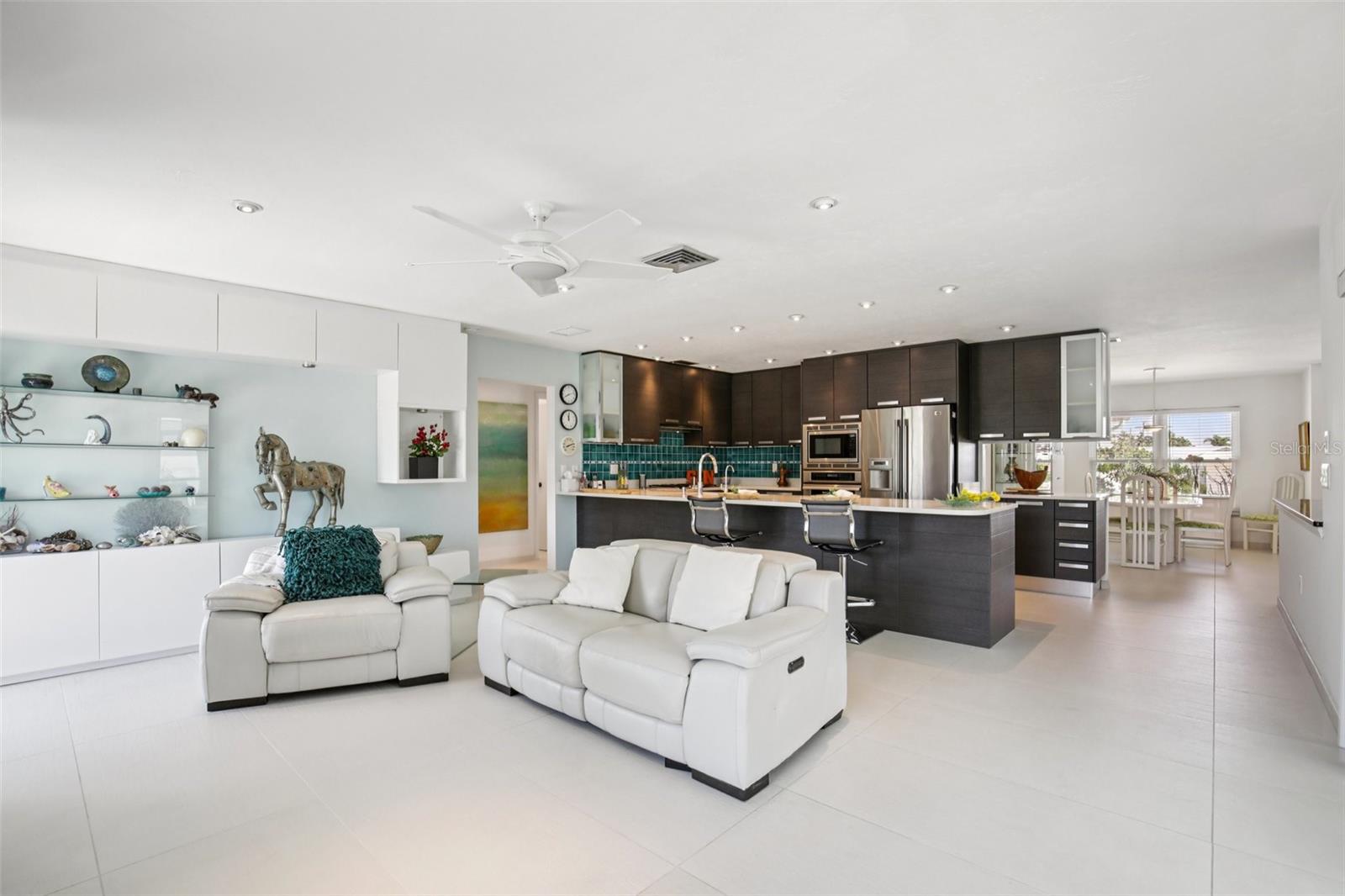 Image 5 of 33 For 4532 Bimini Drive