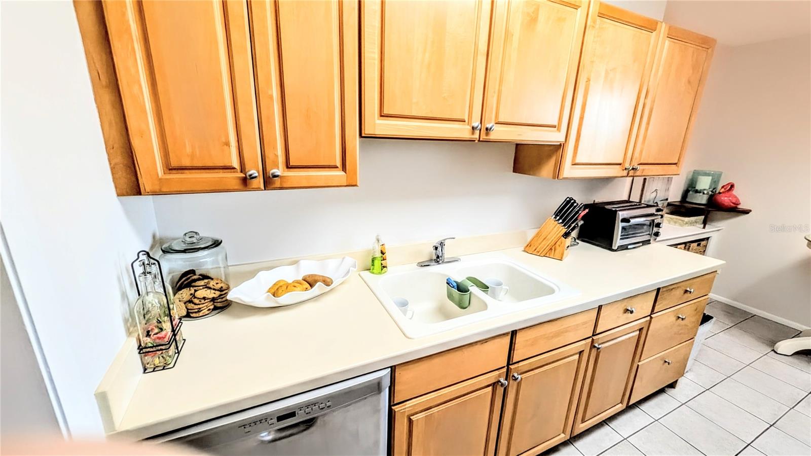 Image 12 of 54 For 4822 Ocean Boulevard 5f