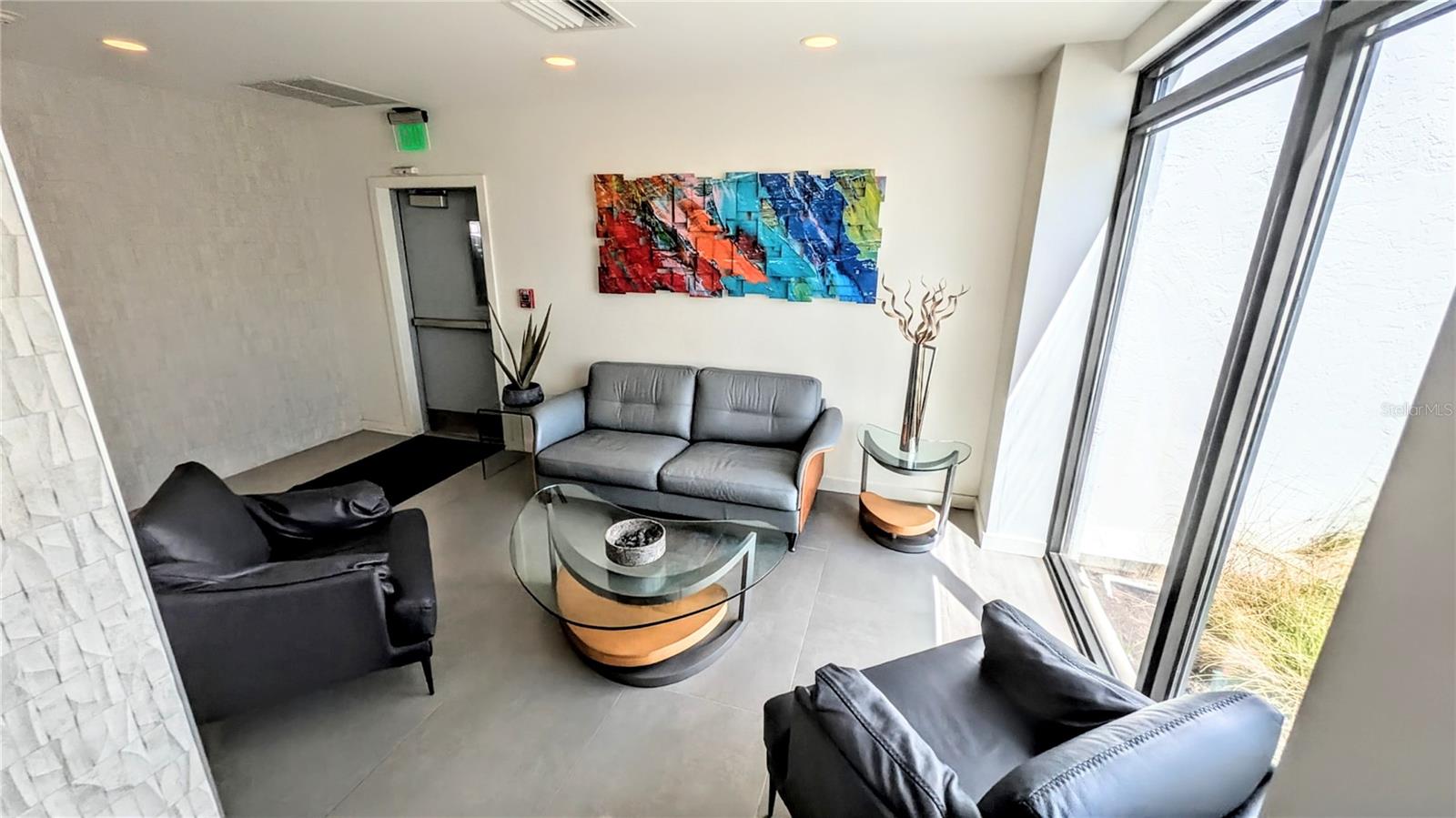 Image 45 of 54 For 4822 Ocean Boulevard 5f