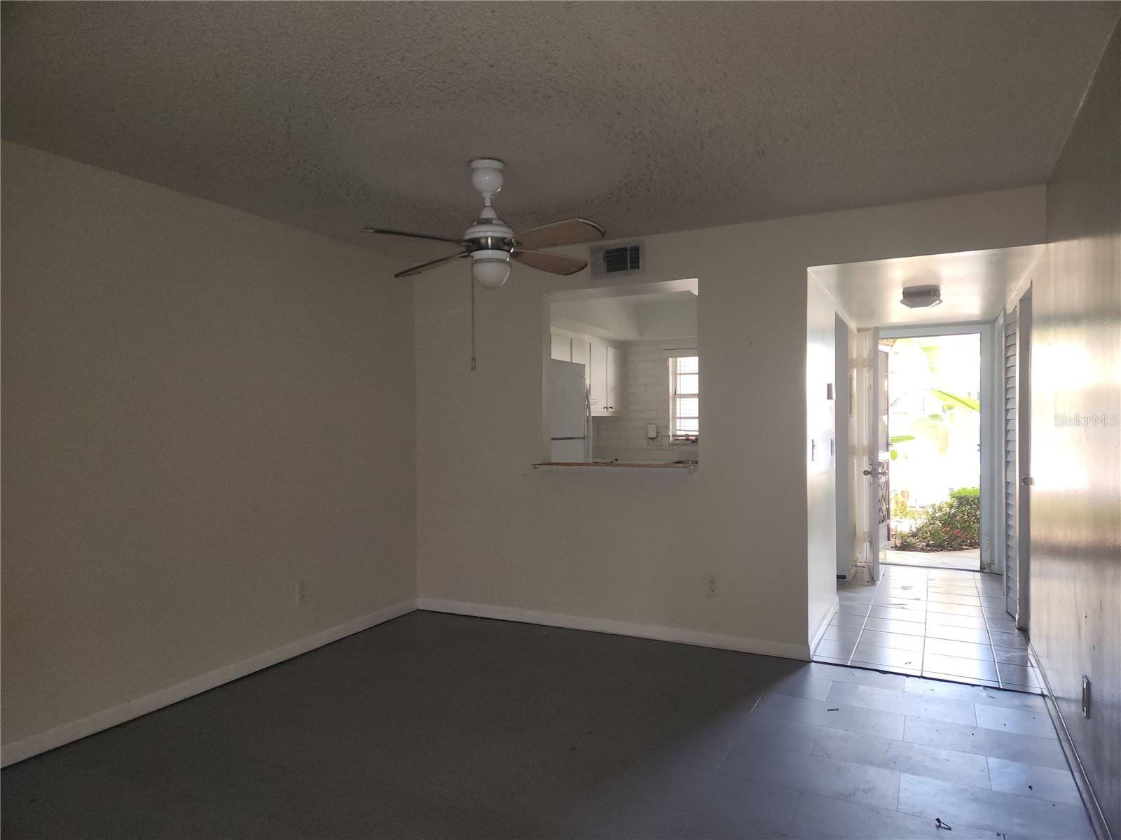 Image 5 of 13 For 6122 7th Avenue W