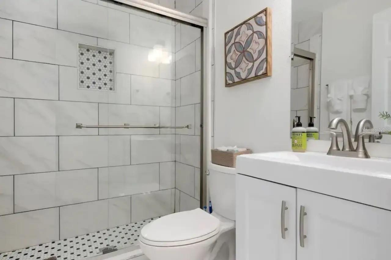 Image 19 of 27 For 2539 Trinidad Street