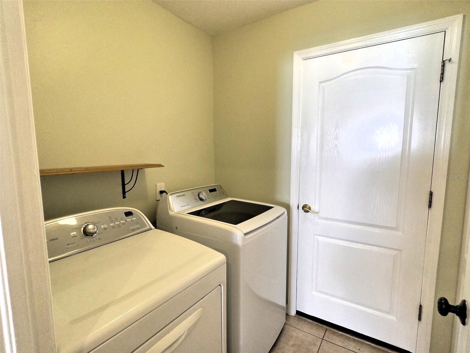 Image 16 of 19 For 339 Fareham Drive