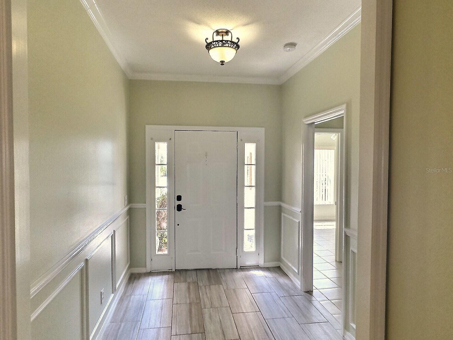 Image 2 of 19 For 339 Fareham Drive