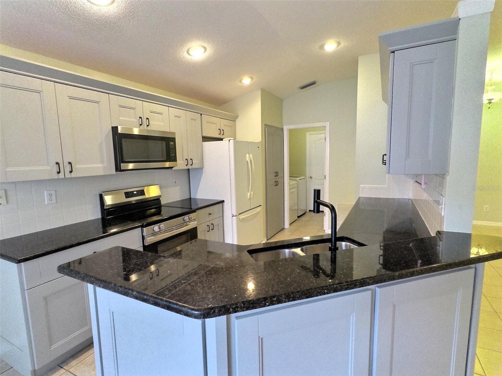 Image 8 of 19 For 339 Fareham Drive