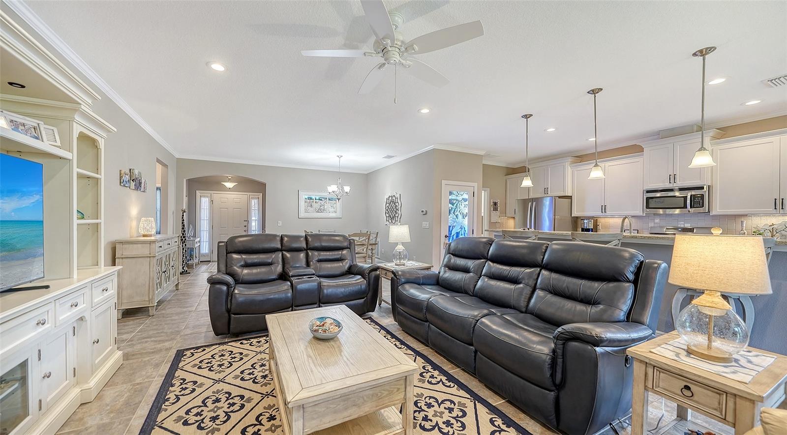 Image 11 of 87 For 8143 36th Street E