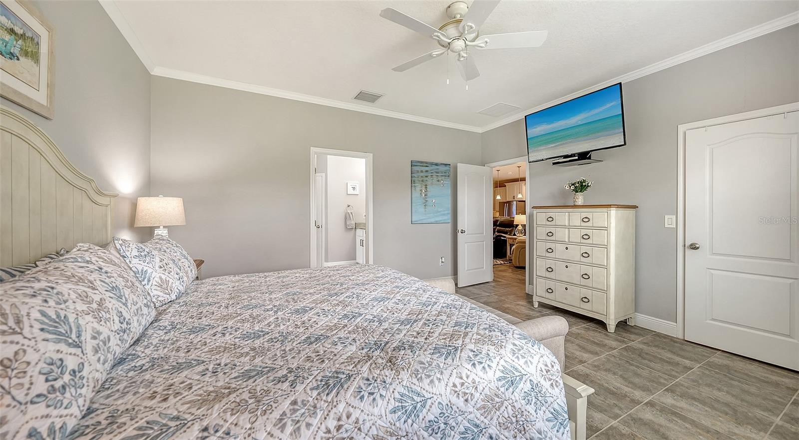 Image 33 of 87 For 8143 36th Street E