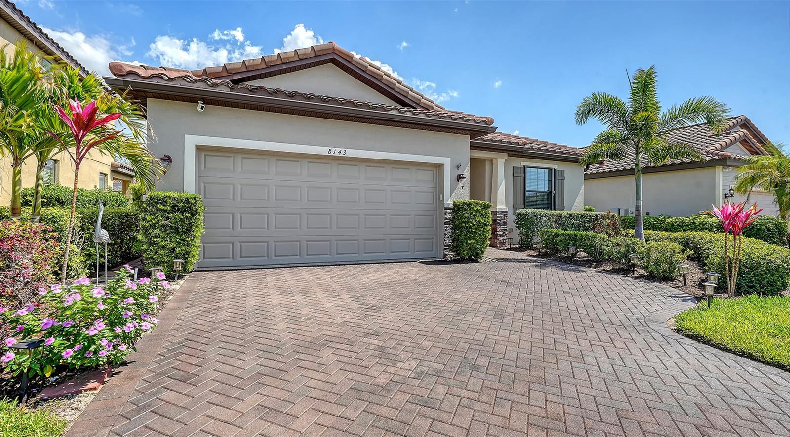 Image 63 of 87 For 8143 36th Street E