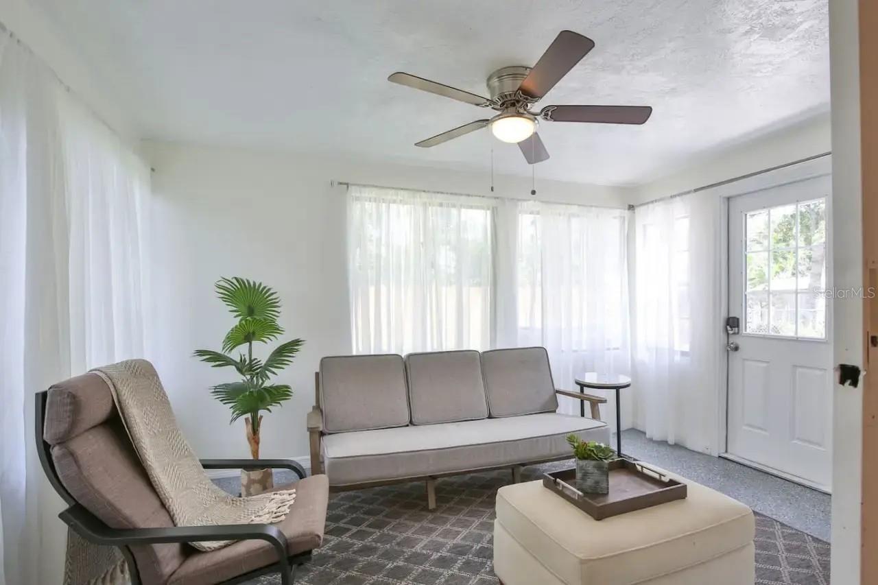 Image 17 of 26 For 5622 Lockwood Ridge Road