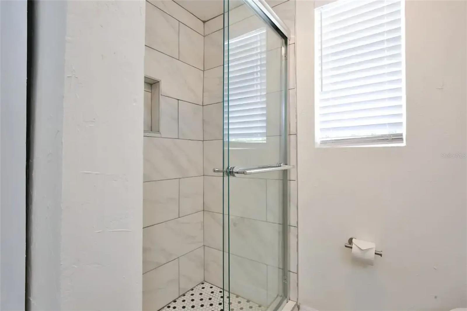 Image 23 of 26 For 5622 Lockwood Ridge Road