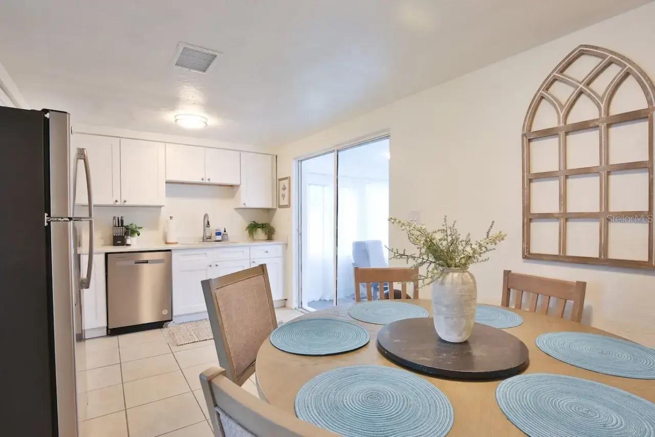 Image 9 of 26 For 5622 Lockwood Ridge Road