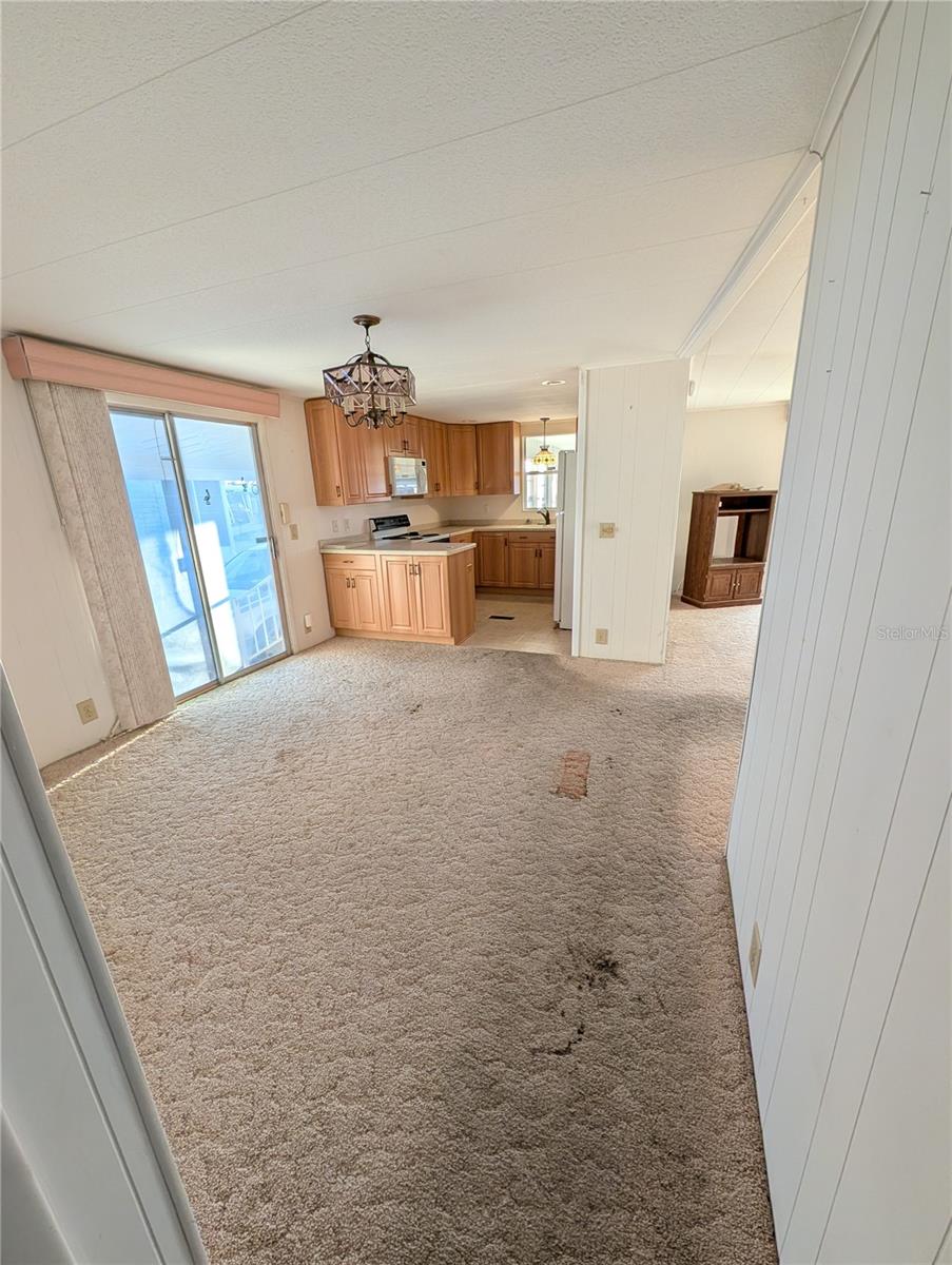 Image 4 of 15 For 1102 46th Avenue E