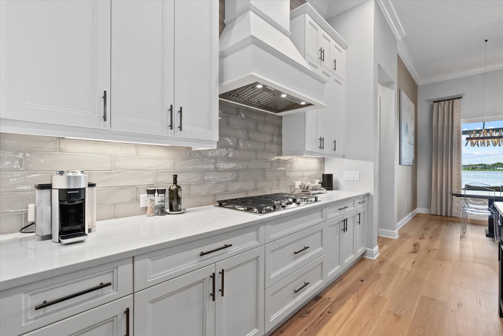 Image 15 of 59 For 6353 Isla Del Ray Avenue