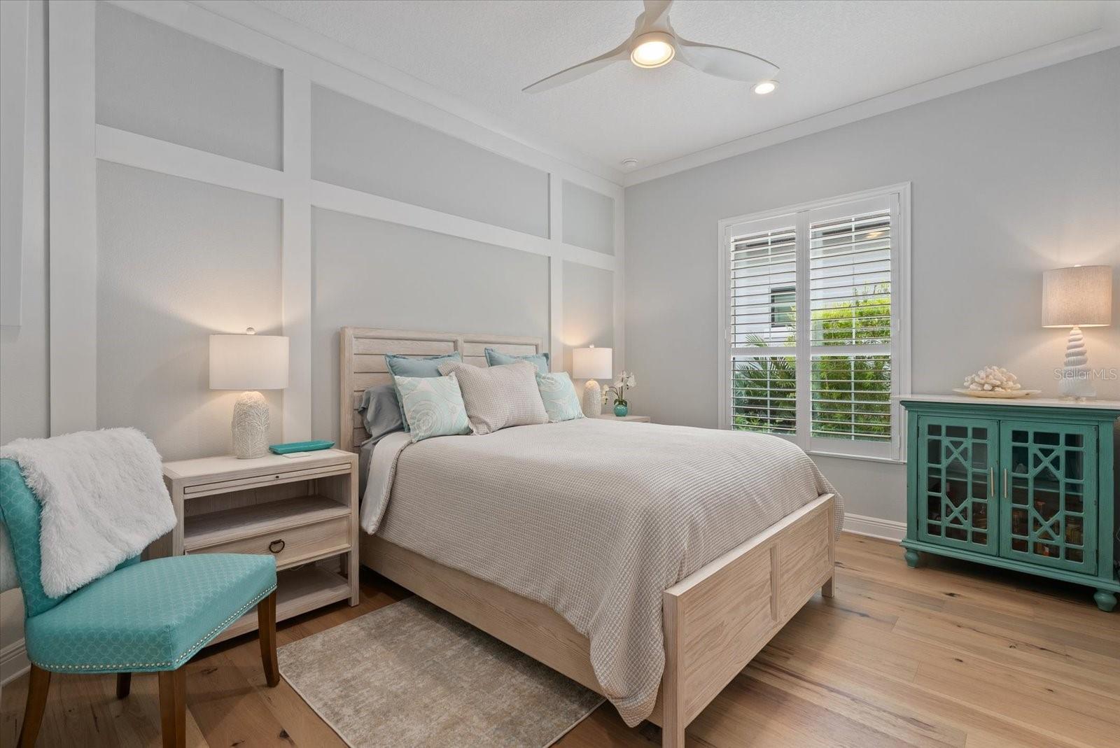 Image 26 of 59 For 6353 Isla Del Ray Avenue