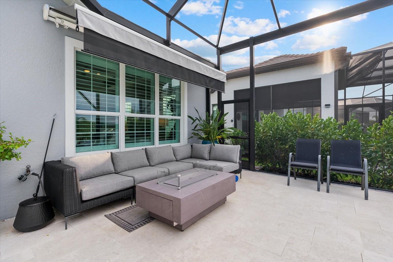 Image 36 of 59 For 6353 Isla Del Ray Avenue