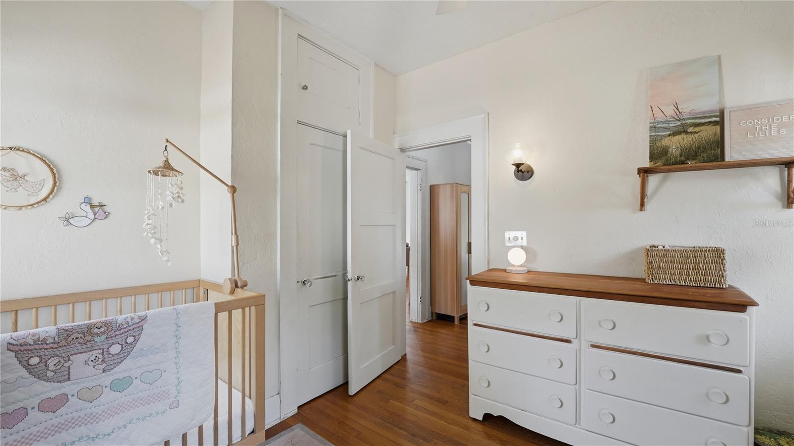 Image 23 of 48 For 2722 2nd Avenue W