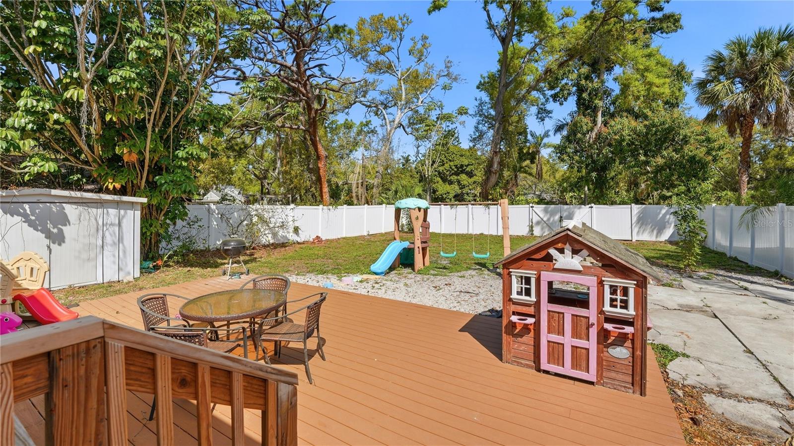 Image 28 of 48 For 2722 2nd Avenue W