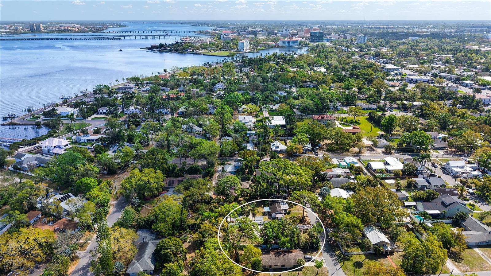 Image 33 of 48 For 2722 2nd Avenue W