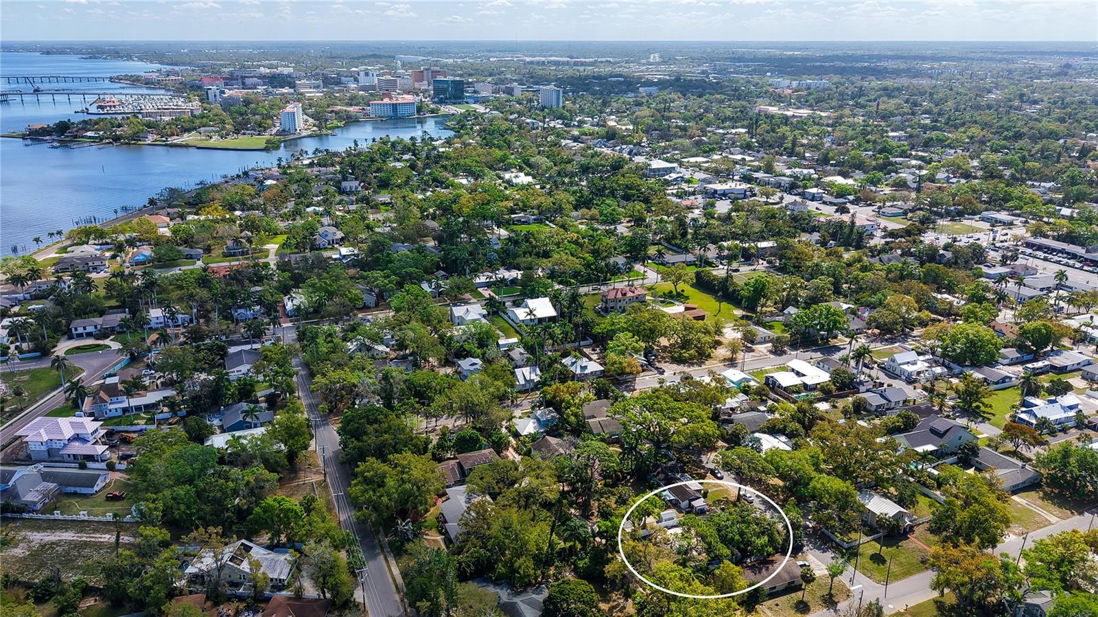 Image 34 of 48 For 2722 2nd Avenue W