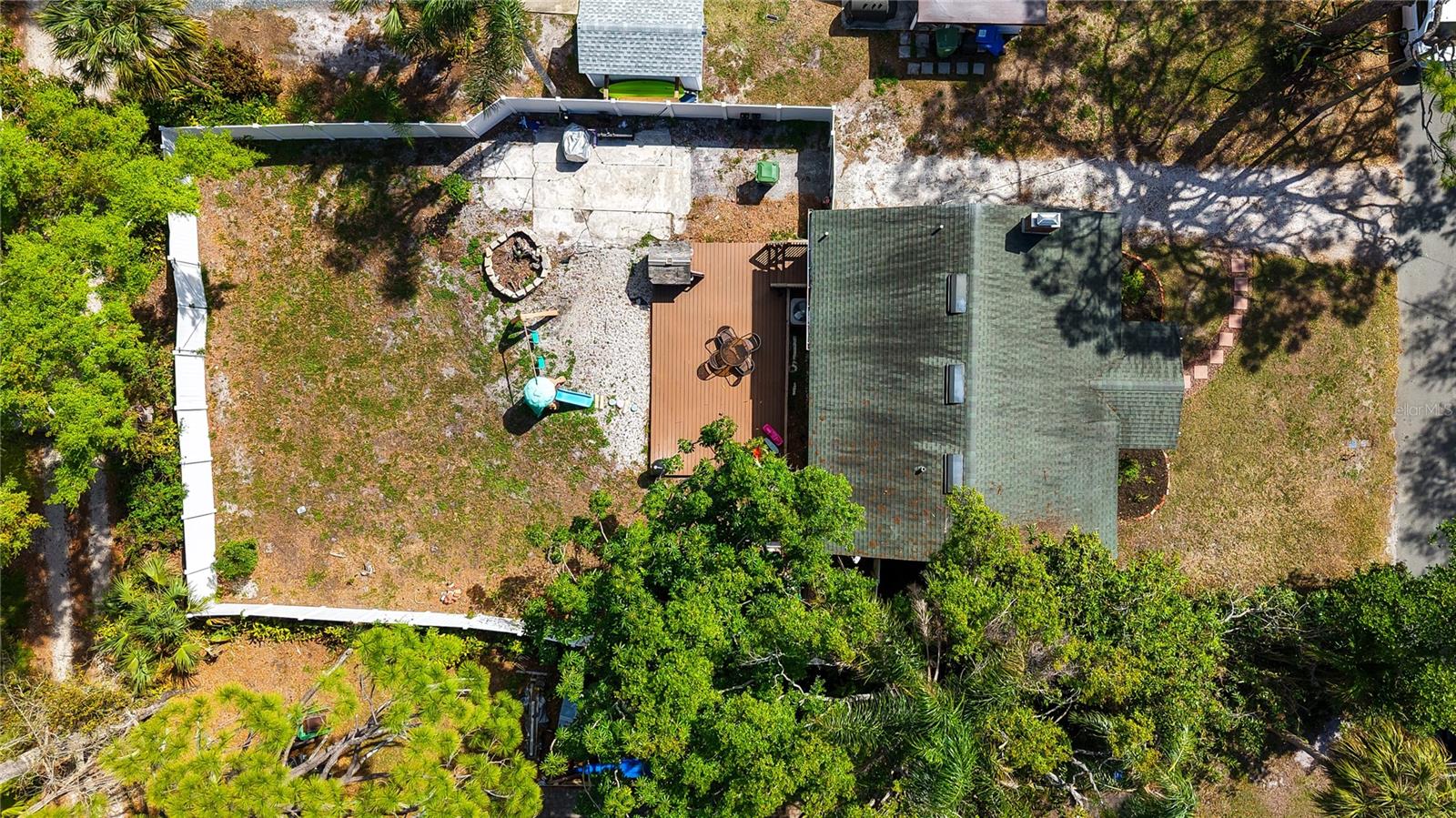 Image 35 of 48 For 2722 2nd Avenue W