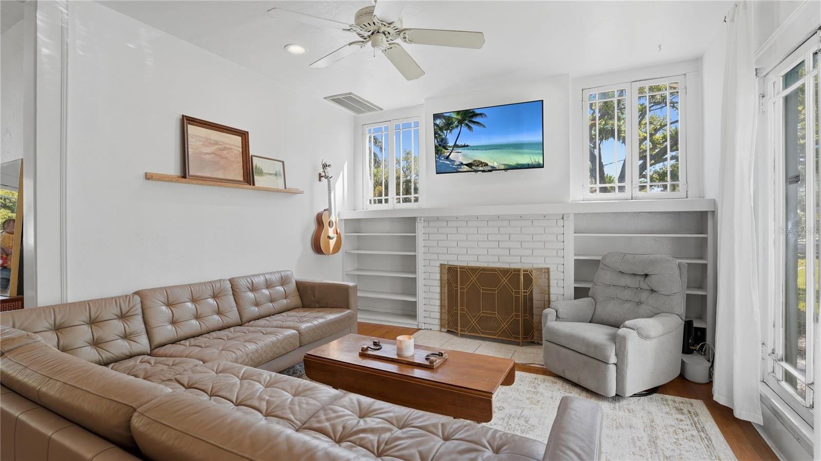 Image 9 of 48 For 2722 2nd Avenue W