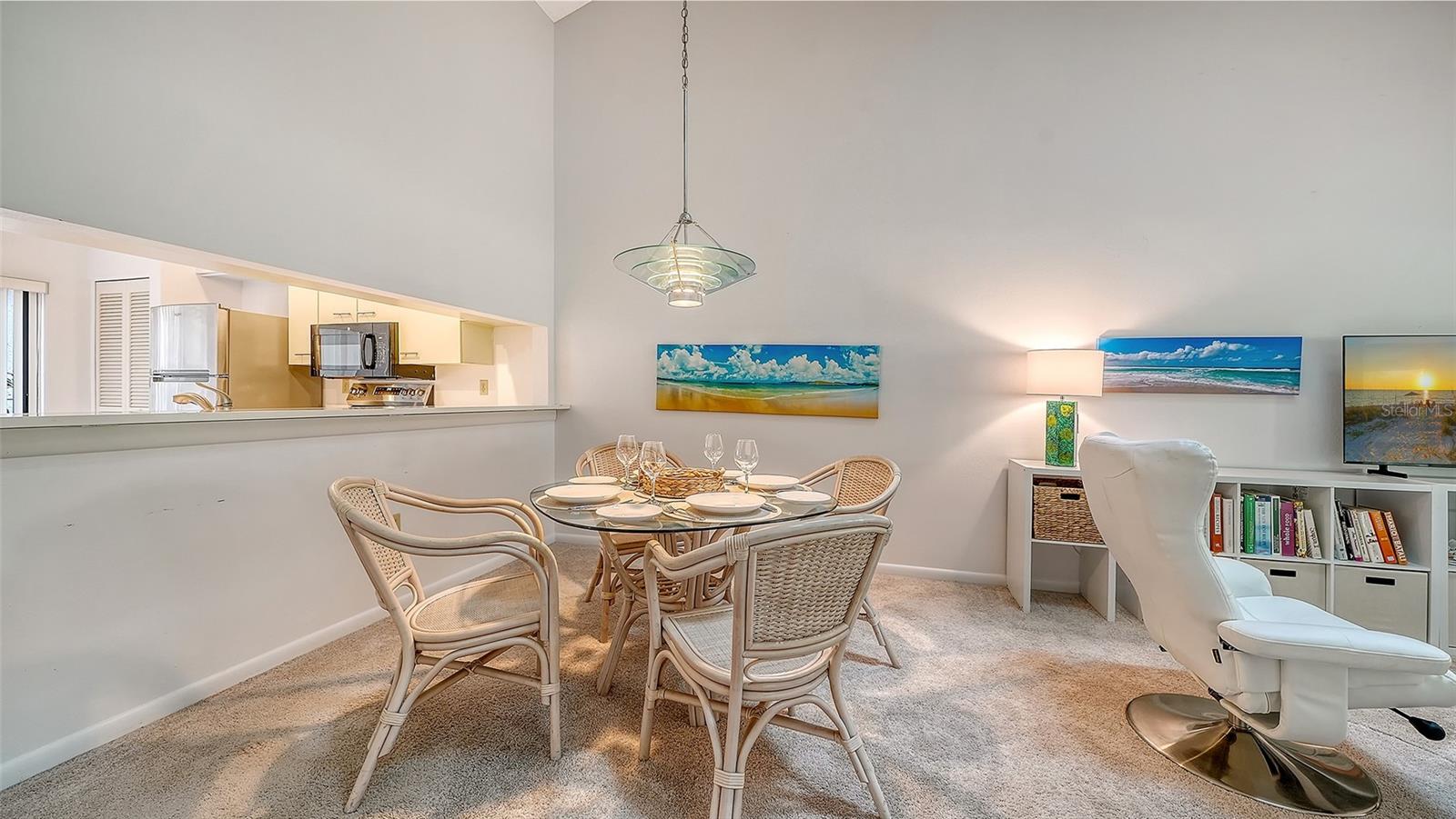 Image 12 of 42 For 4557 Kingsmere  23