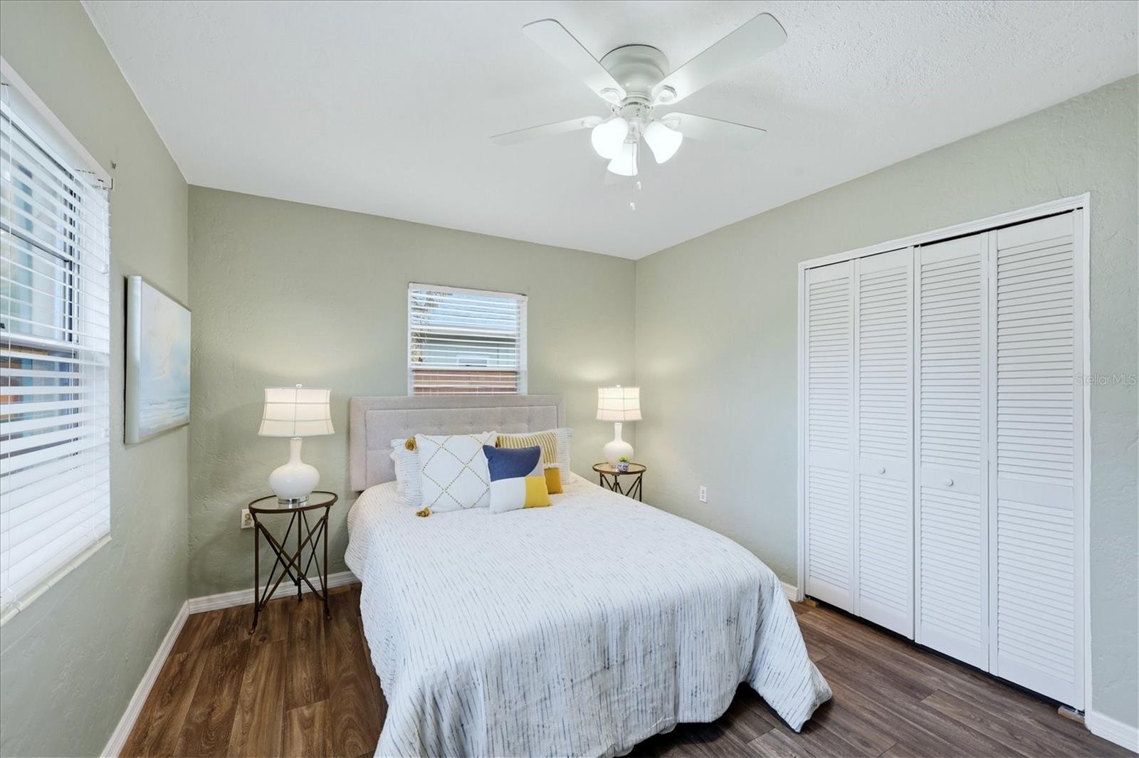 Image 22 of 51 For 5919 Richard Place