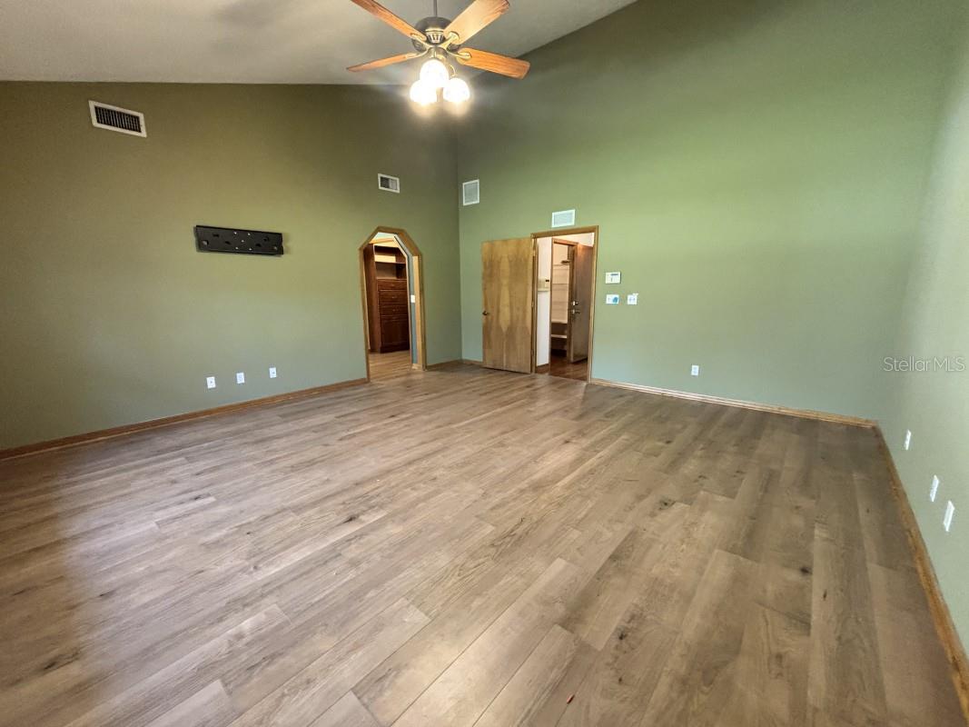 Image 33 of 48 For 1815 89th Lane