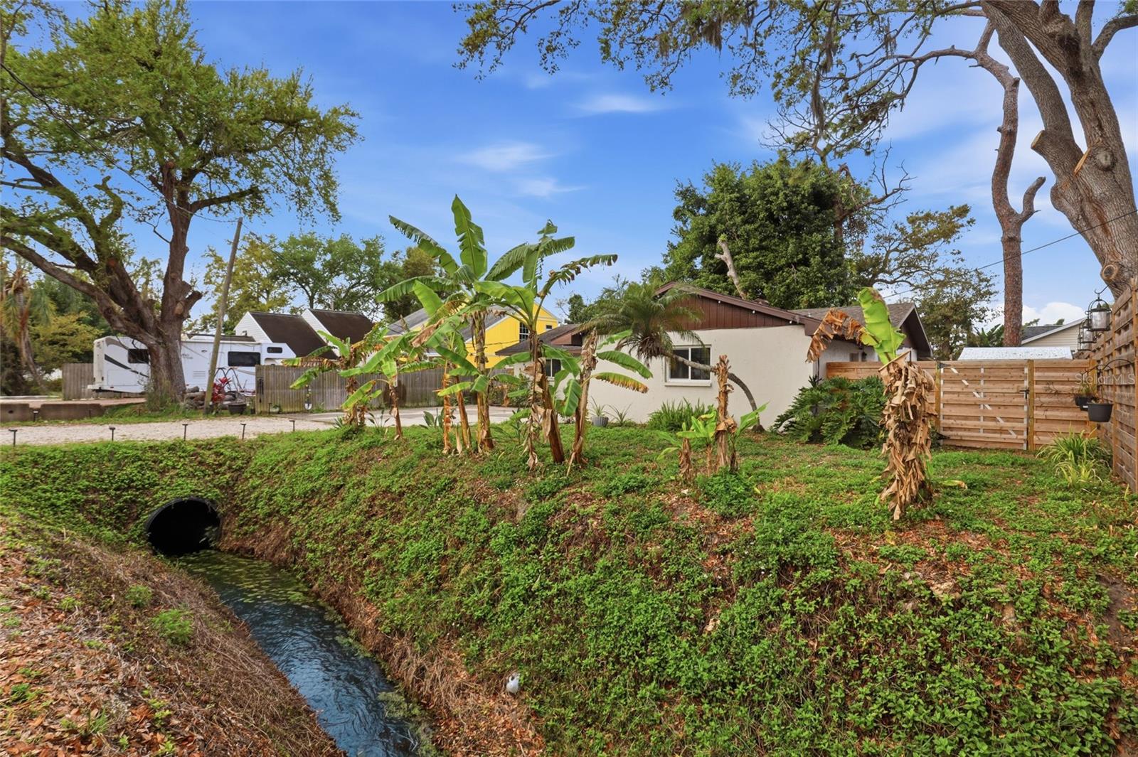 Image 4 of 40 For 4576 Bliss Road