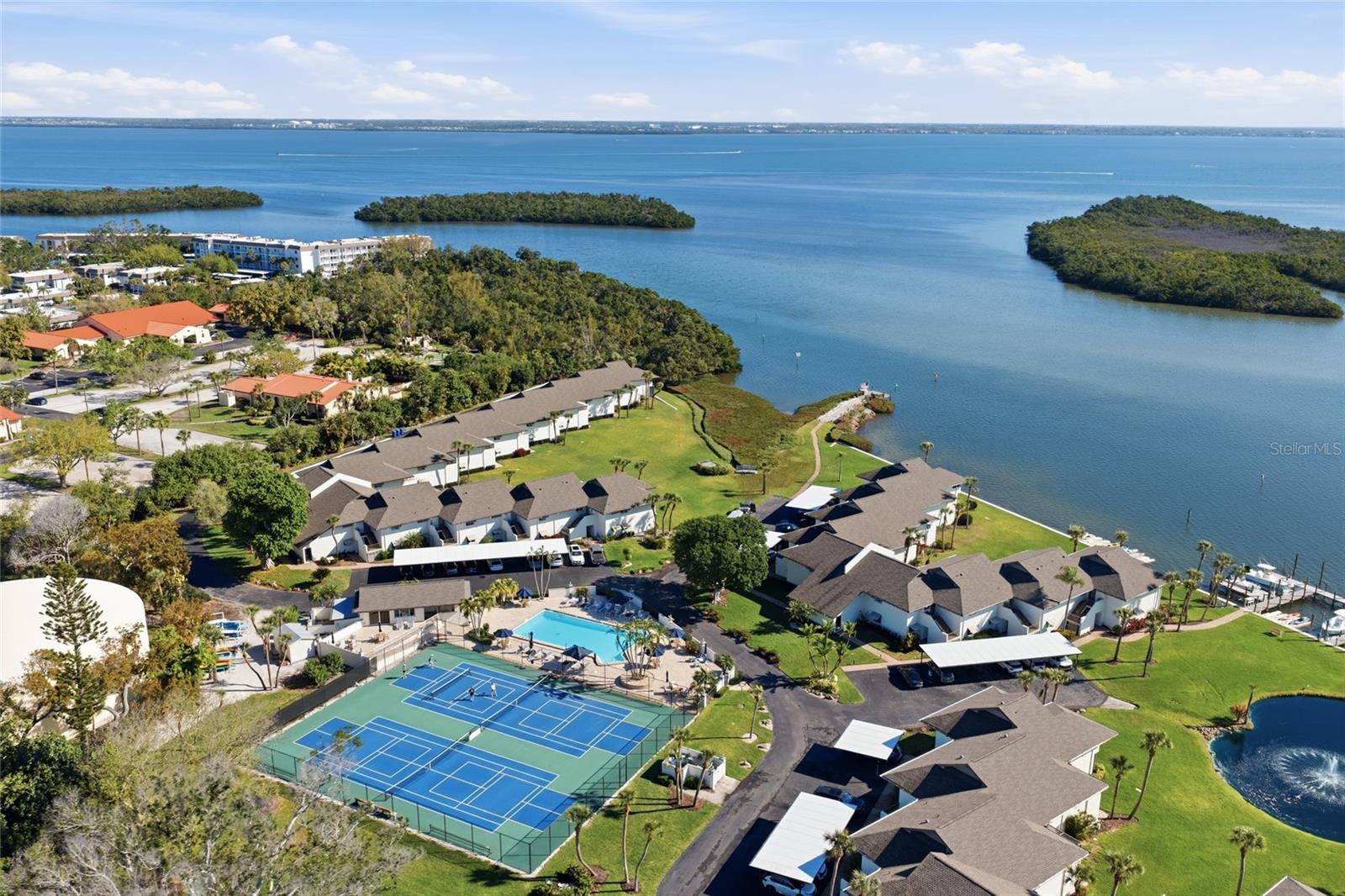 Image 29 of 48 For 4234 Gulf Of Mexico Drive J1