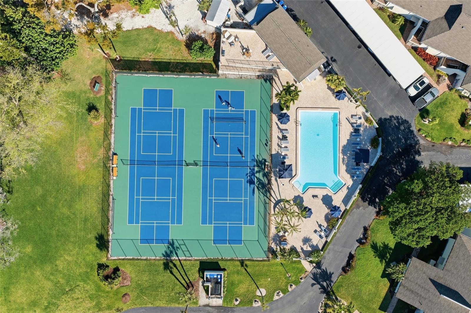 Image 41 of 48 For 4234 Gulf Of Mexico Drive J1