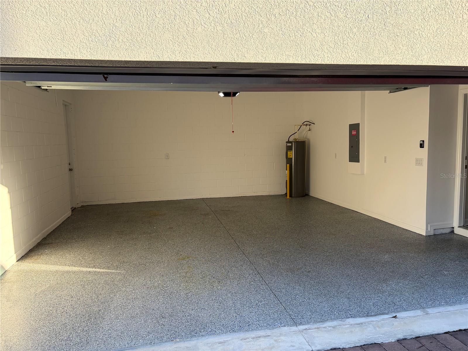 Image 4 of 21 For 2910 Meleto Boulevard