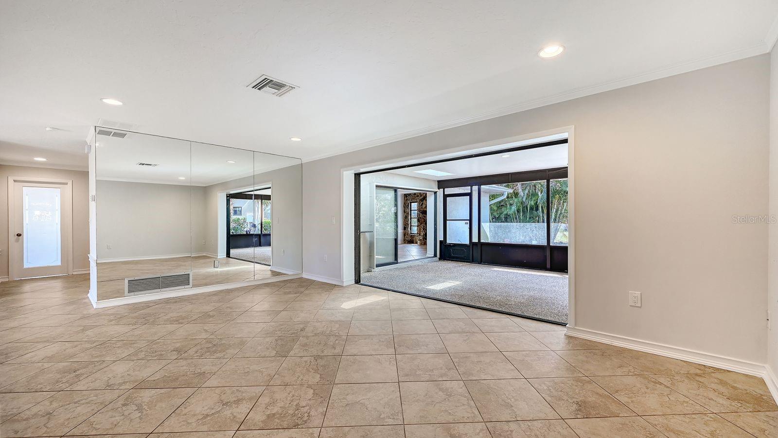 Image 13 of 52 For 4114 Macaulay Lane