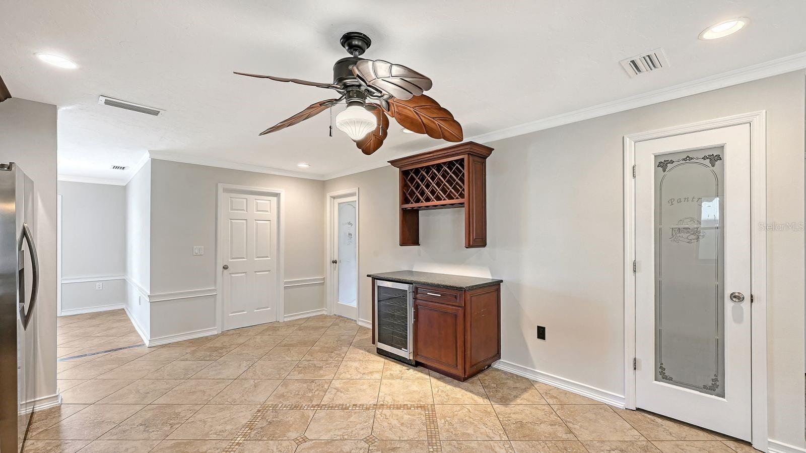 Image 19 of 52 For 4114 Macaulay Lane