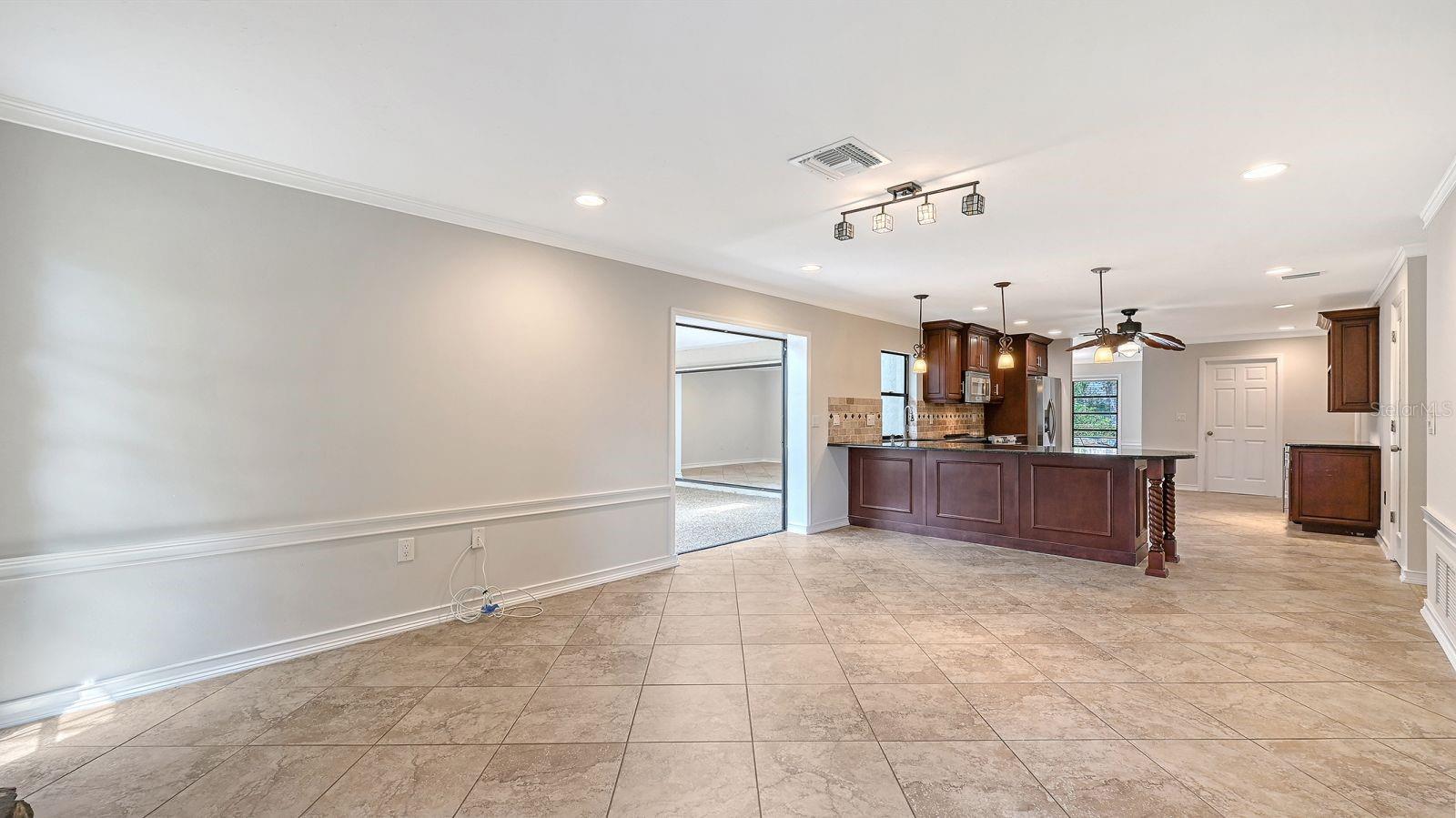 Image 22 of 52 For 4114 Macaulay Lane