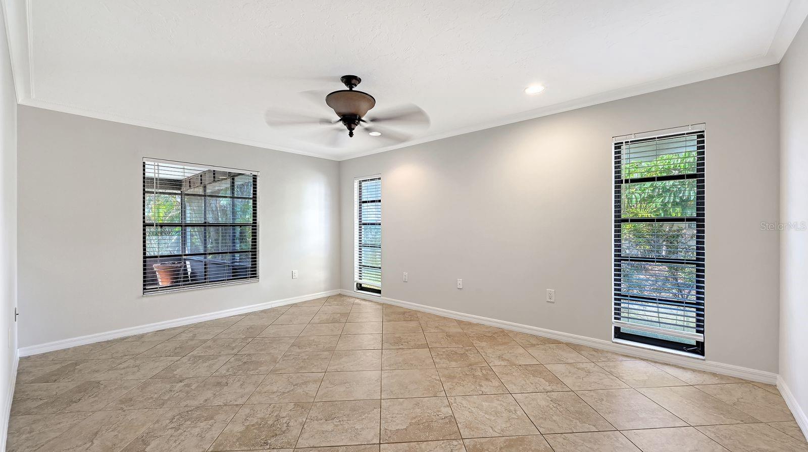 Image 25 of 52 For 4114 Macaulay Lane