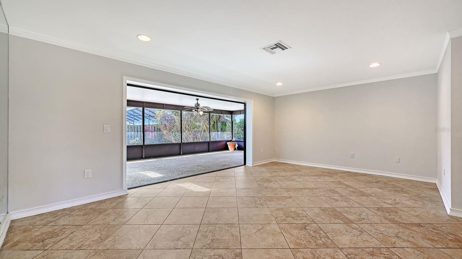 Image 9 of 52 For 4114 Macaulay Lane