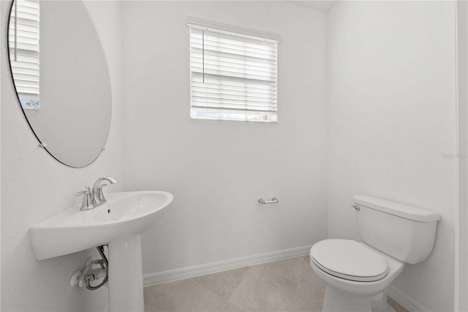 Image 26 of 63 For 15003 White Pearl Road