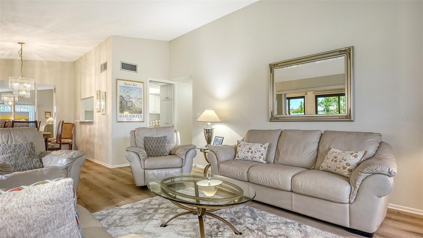 Image 5 of 42 For 2446 Clubhouse Circle 201