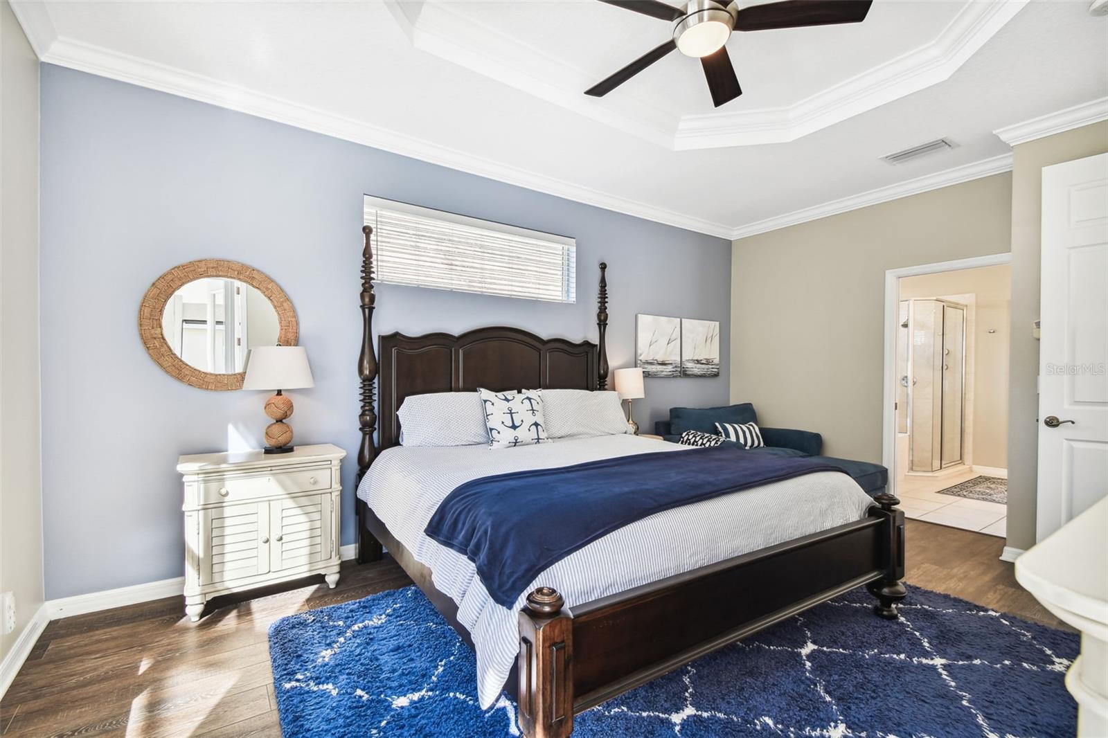 Image 21 of 37 For 7328 Lake Forest Glen