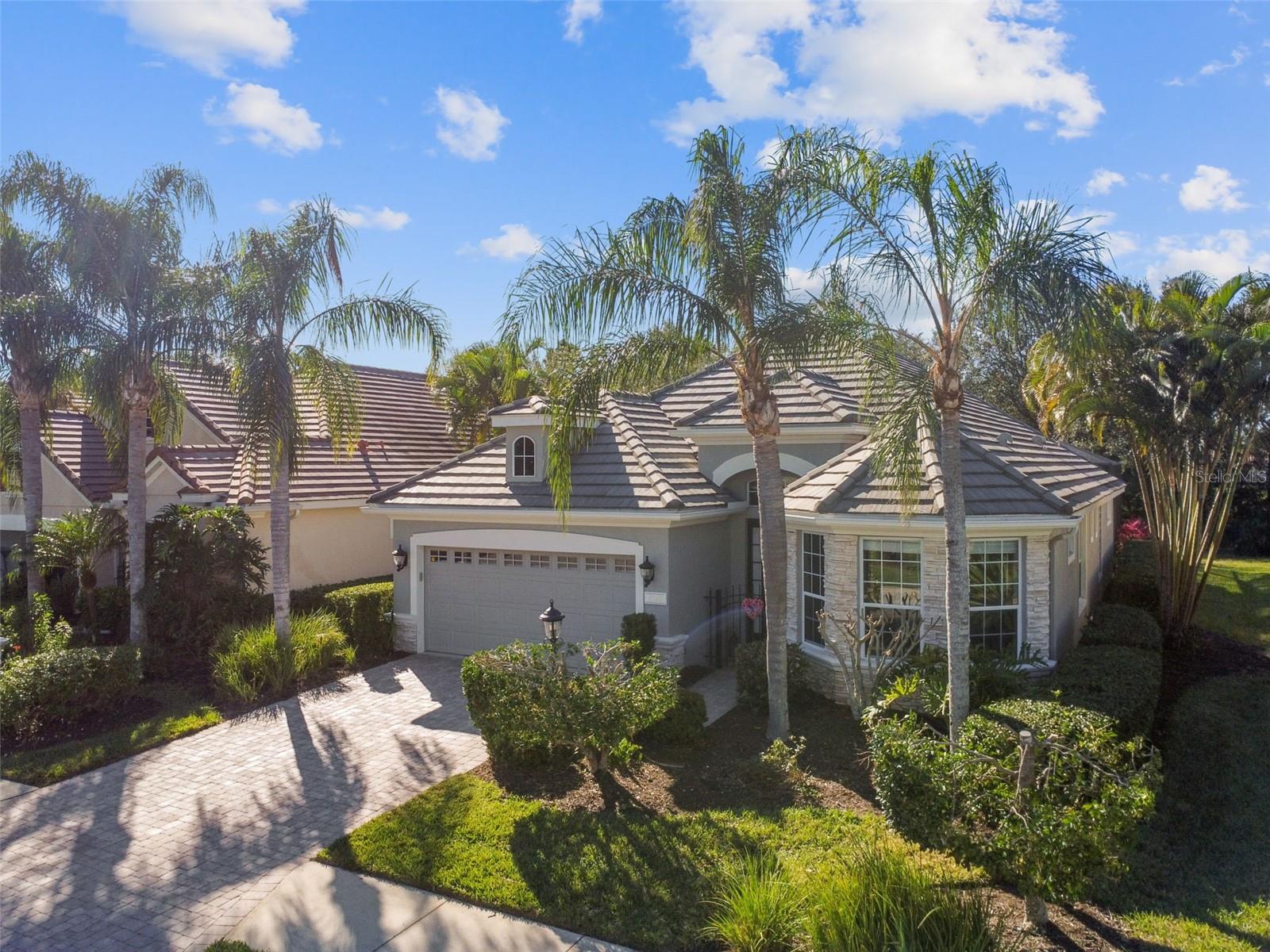 Image 36 of 37 For 7328 Lake Forest Glen