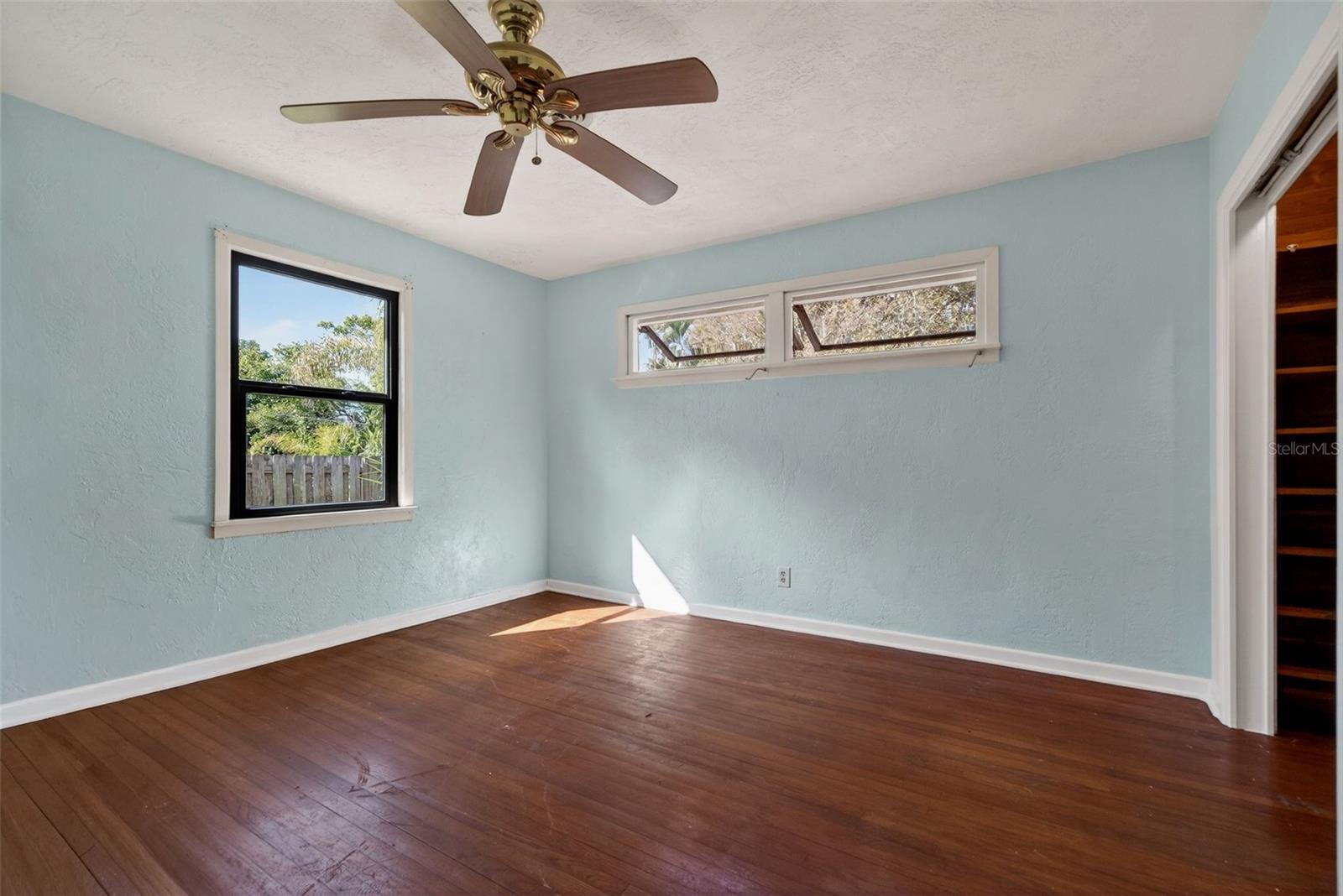 Image 22 of 58 For 6338 Beechwood Avenue