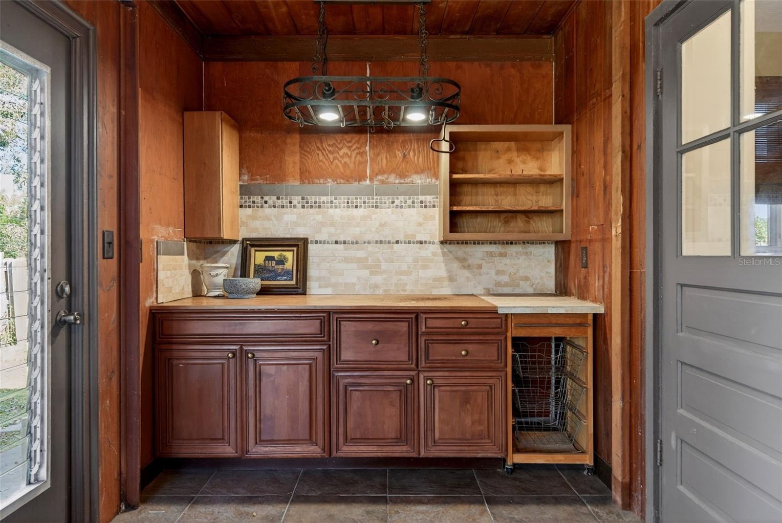 Image 31 of 58 For 6338 Beechwood Avenue