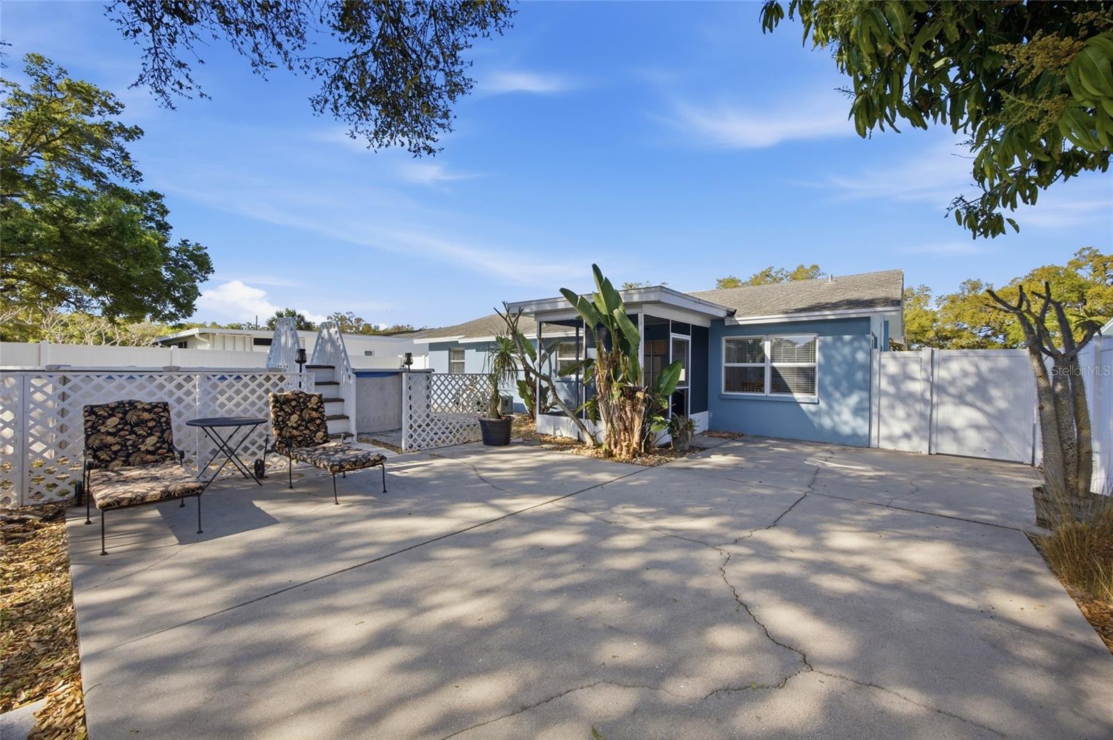 Image 18 of 30 For 2217 Lauren Drive